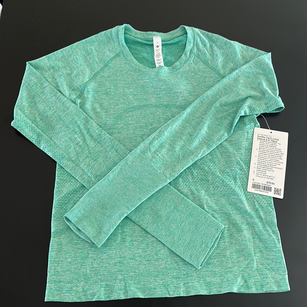 NWT Lululemon Swiftly Tech along Sleeve *Race Length